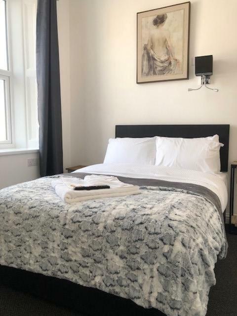 Ocean Holiday Apartments 普里茅斯 外观 照片