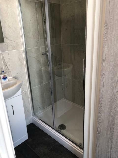 Ocean Holiday Apartments 普里茅斯 外观 照片